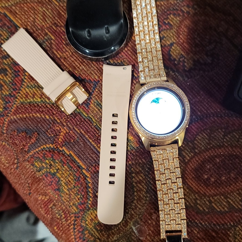 Samsung Smart Watch 2, with charger